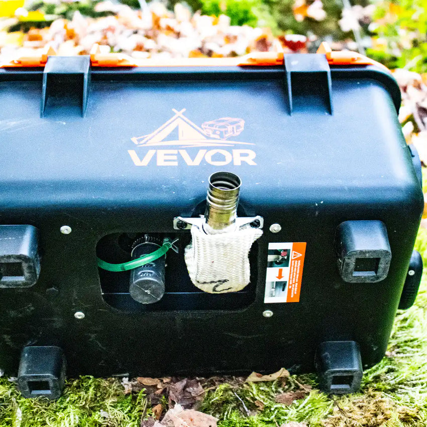 Vue du dessous du chauffage au diesel avec entrée d'air sécurisée et sortie d'échappement latérale vissable