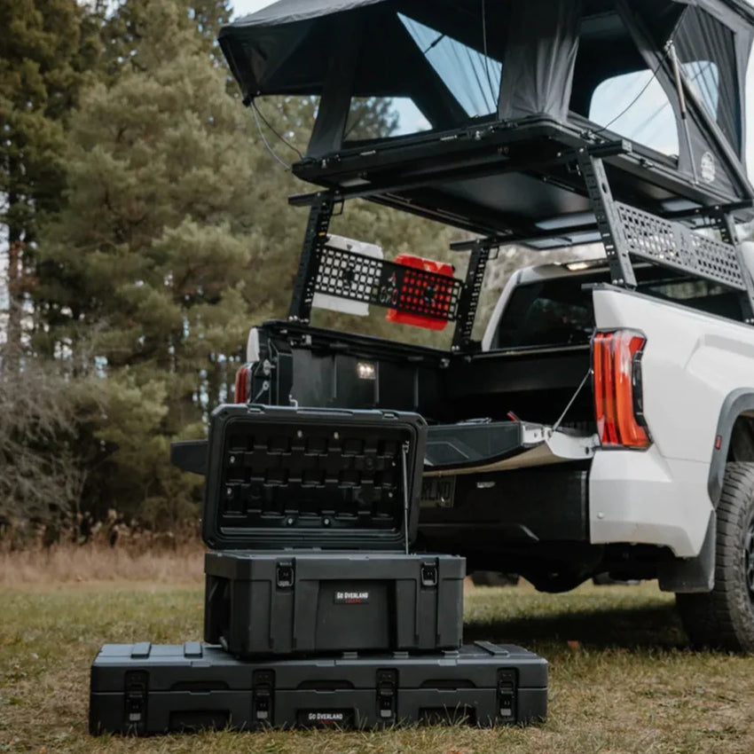 Boîte de rangement étanche de 53 Litres sur la 85 Litres